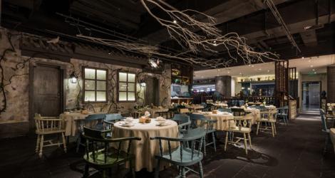 “隨物成器，巧在其中” 高品質(zhì)接待會所。